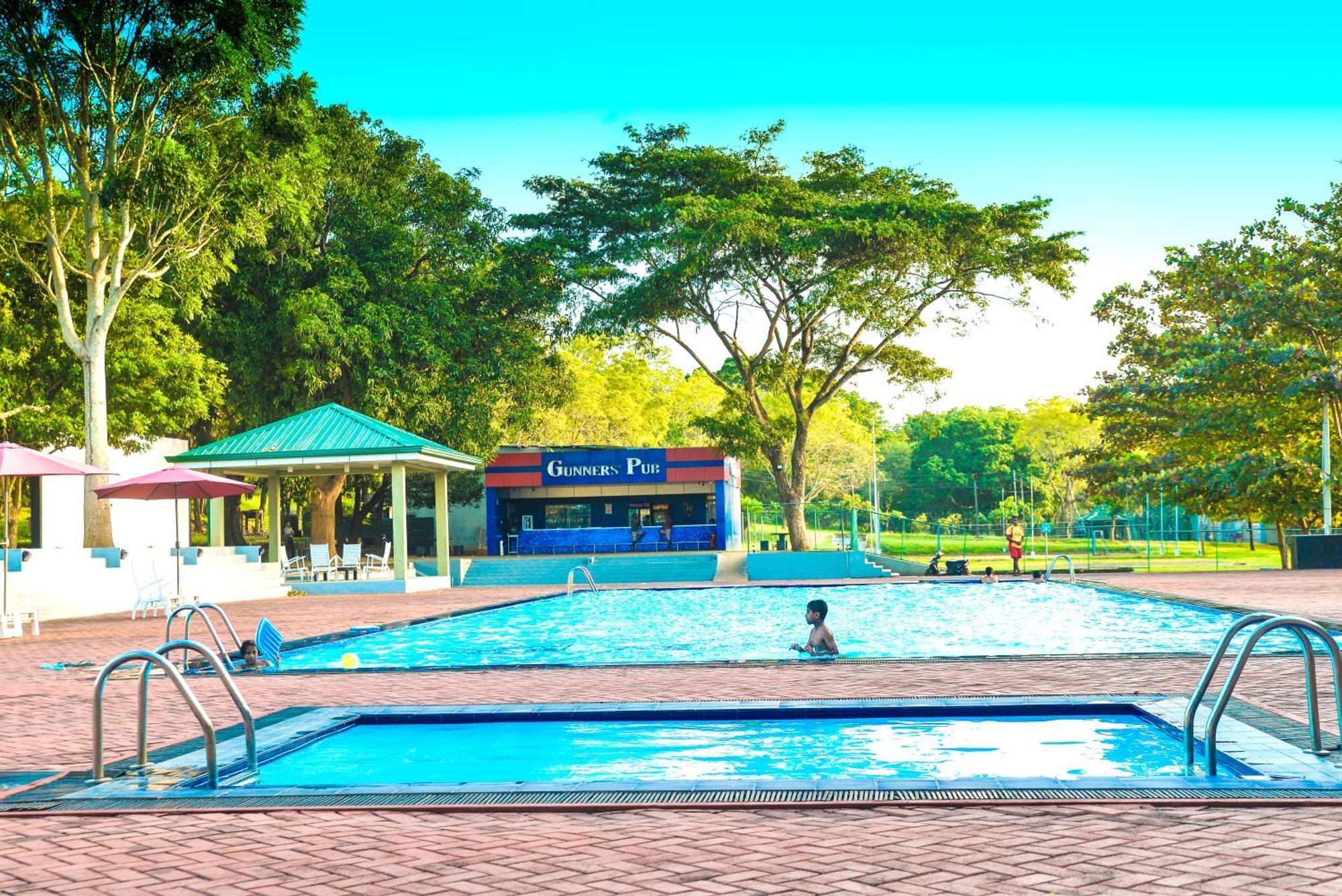 Hotel Gunners Club Minneriya Esterno foto