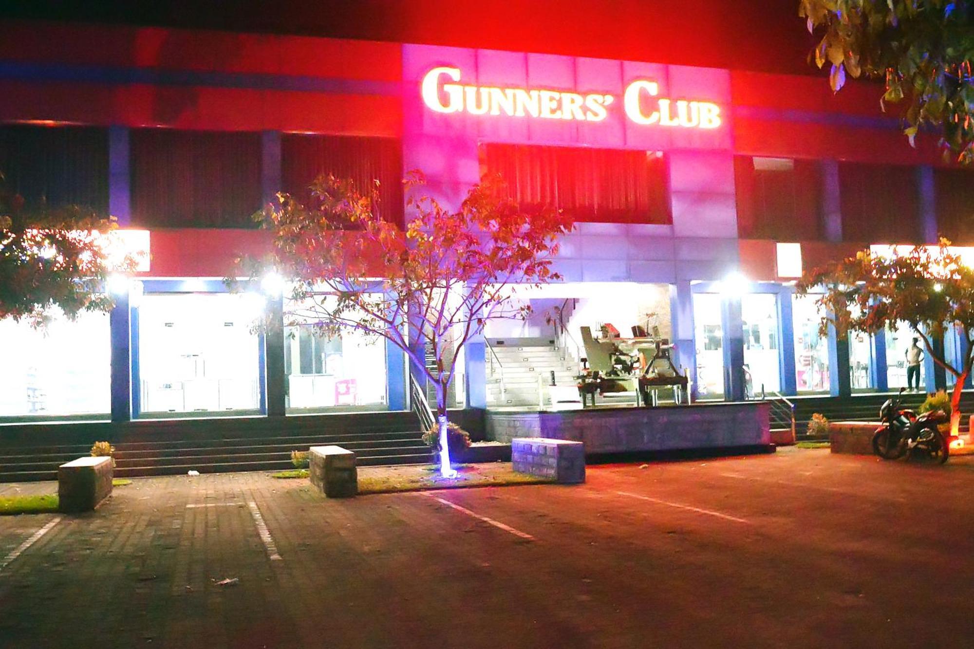 Hotel Gunners Club Minneriya Esterno foto