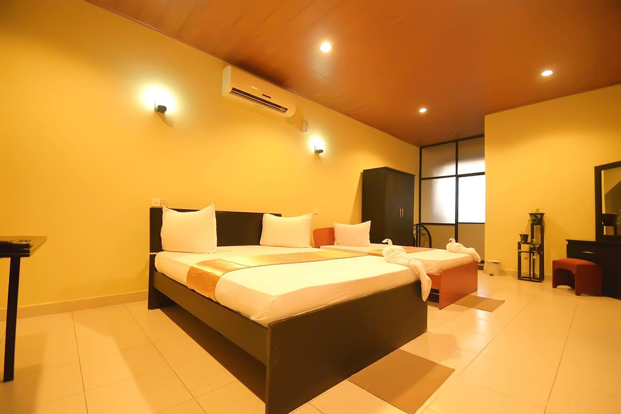 Hotel Gunners Club Minneriya Esterno foto